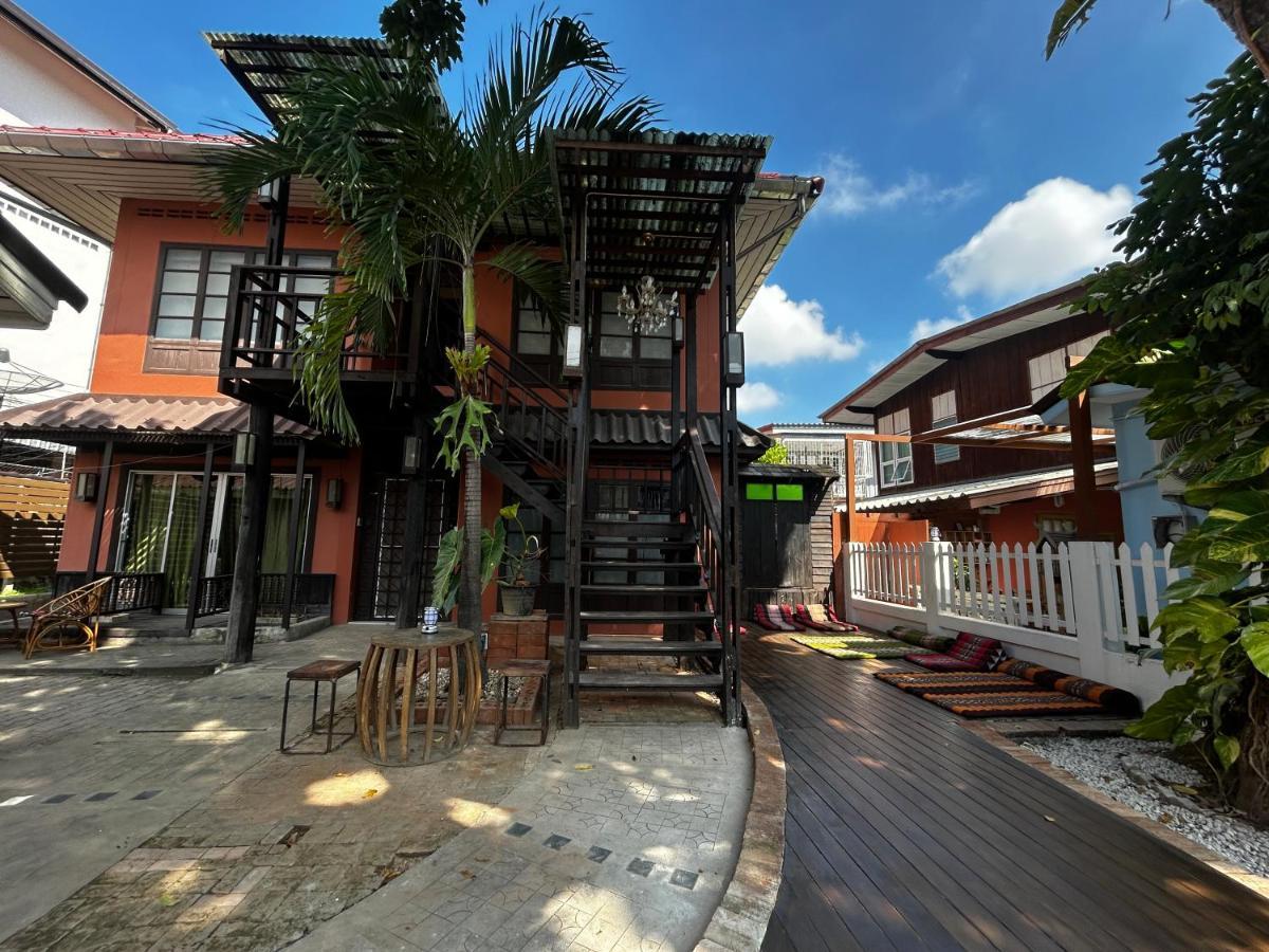 Villa'S Homestay Chiang Mai Dış mekan fotoğraf